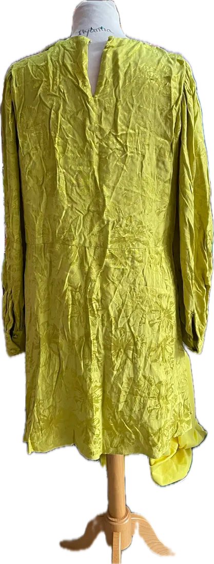 Robe NafNaf, vue 2