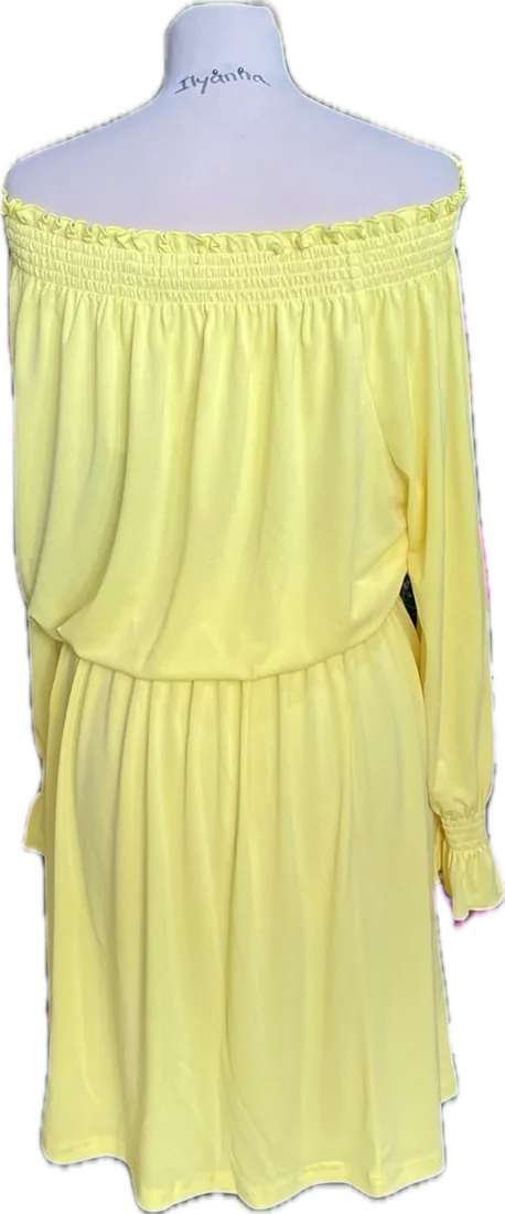 Robe jaune, vue 2