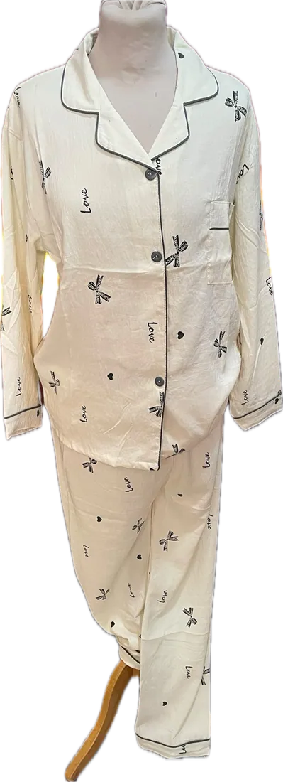 Ensemble pyjama, vue 2