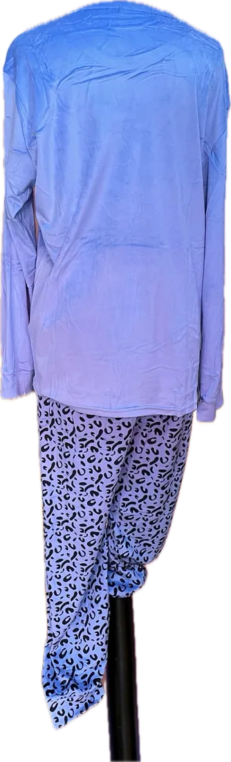 Ensemble pyjama ours, vue 3