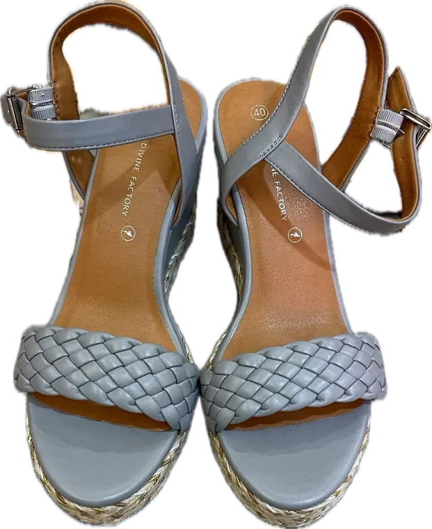 Chaussures ouvertes