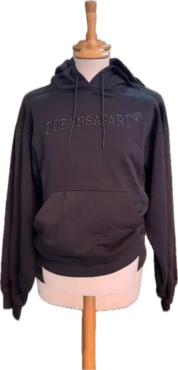 Pull noir