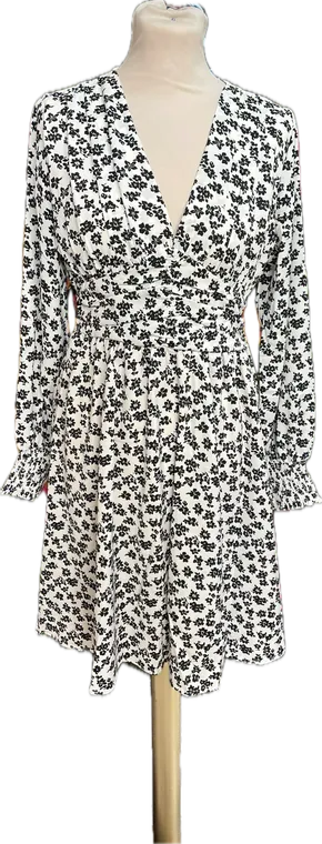 Robe courte fleurie